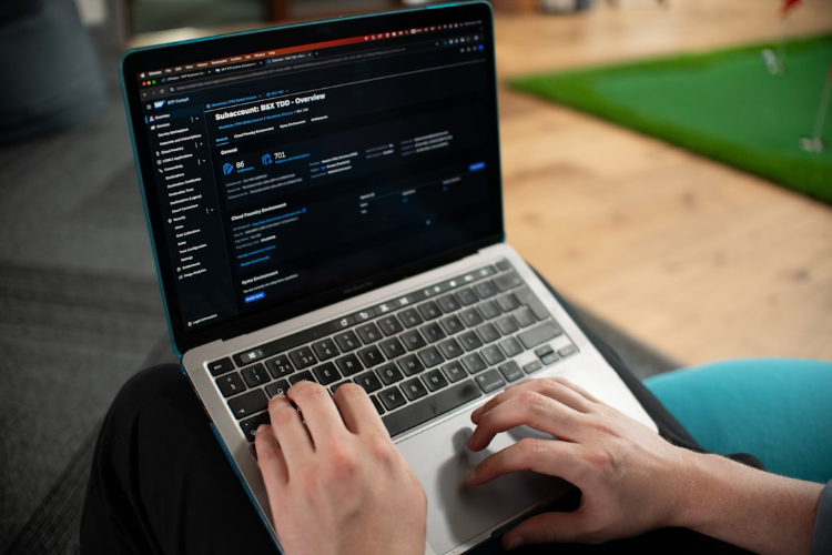 Sản phẩm công nghệ